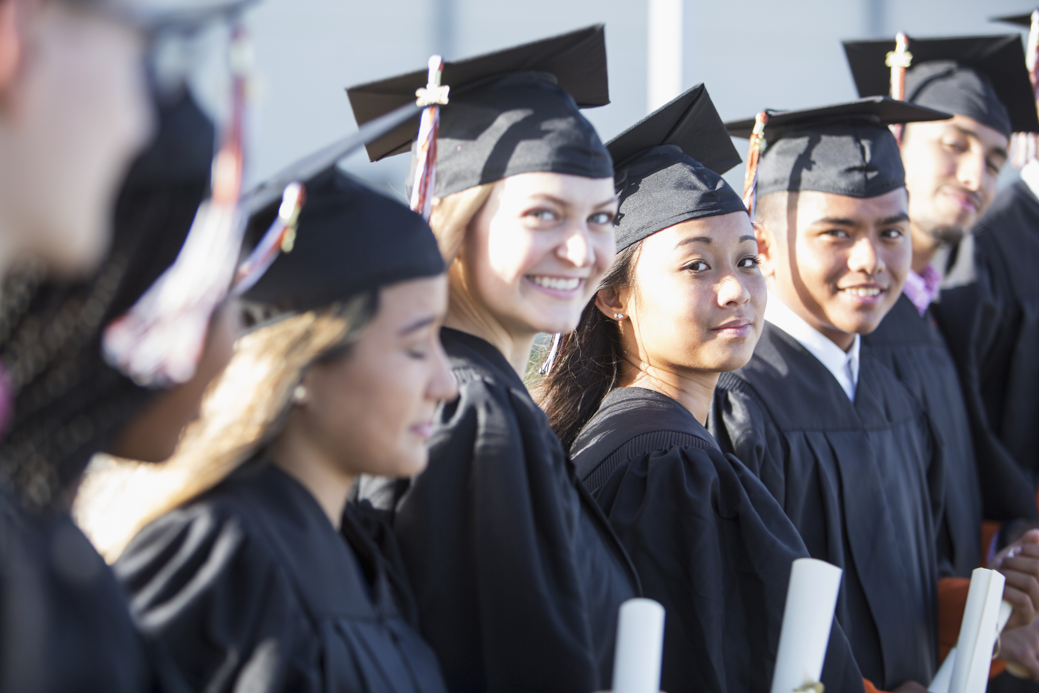 Online reputation management tips for recent college graduates